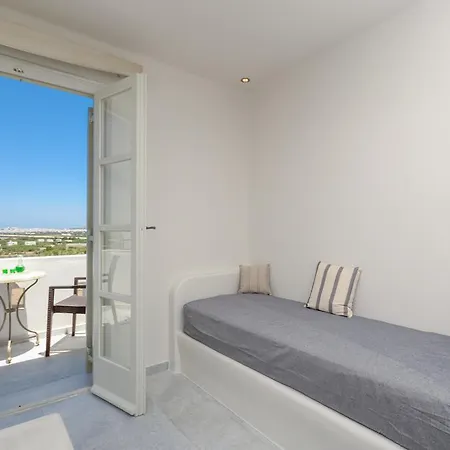 Agnadi Agia Anna (Naxos)