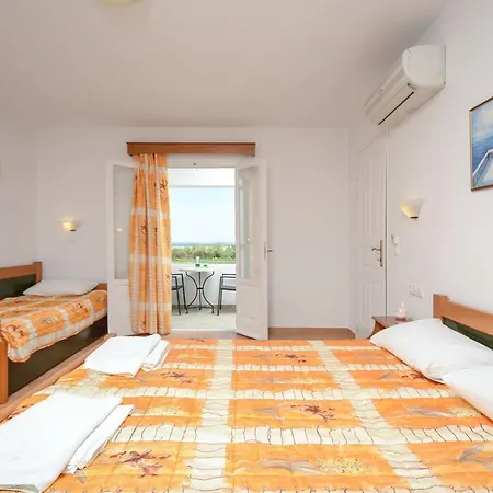 Agnadi Lägenhetshotell 2*