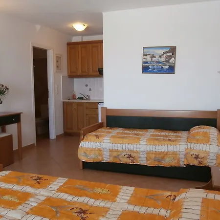 Agnadi Lägenhetshotell