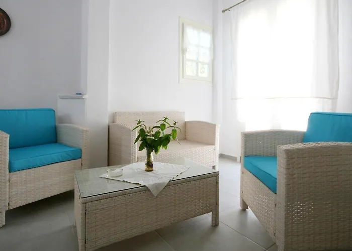 Agnadi 公寓式酒店 2*