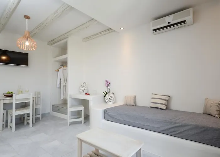 Agnadi 公寓式酒店 Agia Anna (Naxos)